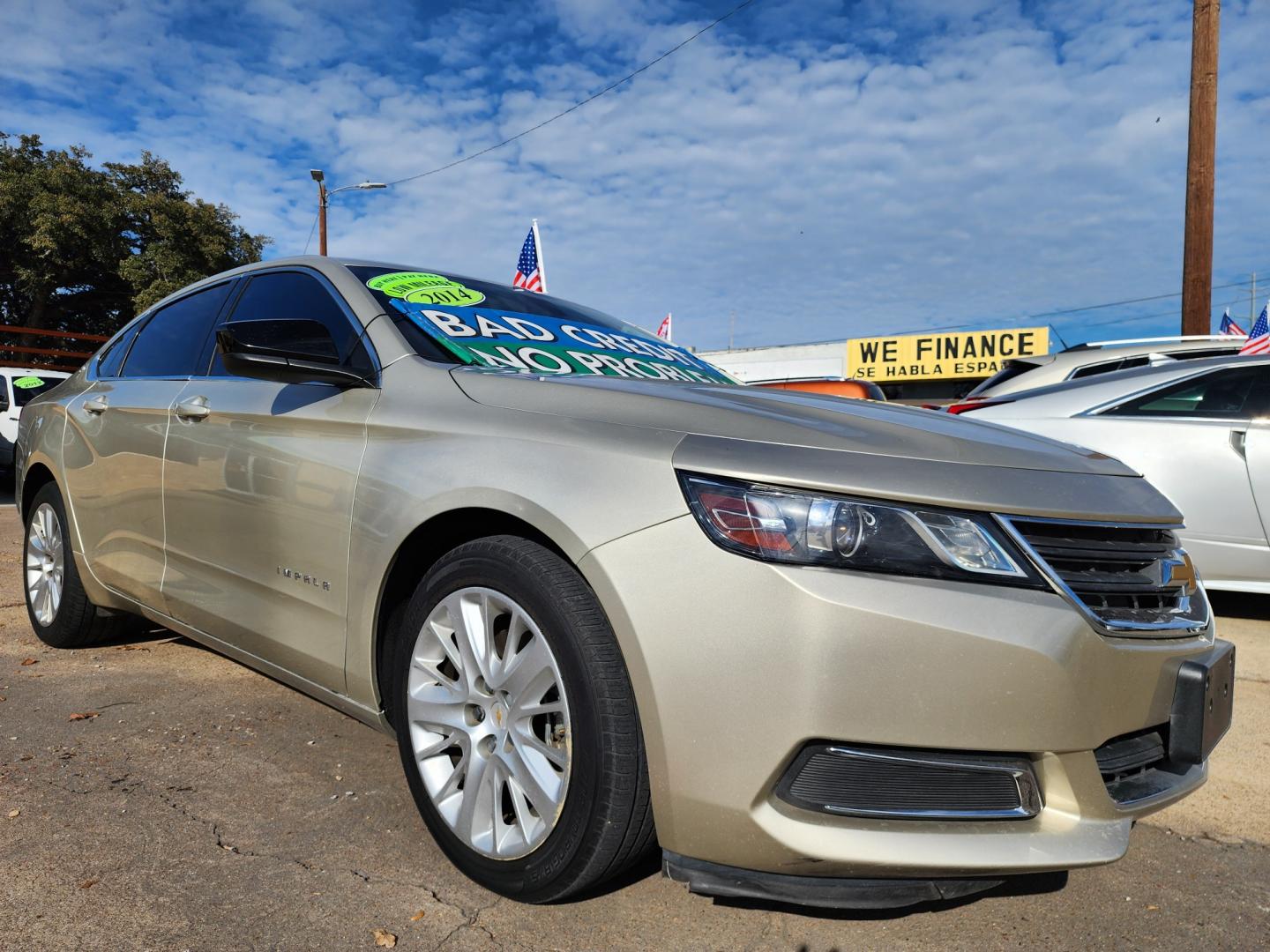 2014 GOLD Chevrolet Impala LS (2G11Y5SL5E9) , AUTO transmission, located at 2660 S.Garland Avenue, Garland, TX, 75041, (469) 298-3118, 32.885551, -96.655602 - Welcome to DallasAutos4Less, one of the Premier BUY HERE PAY HERE Dealers in the North Dallas Area. We specialize in financing to people with NO CREDIT or BAD CREDIT. We need proof of income, proof of residence, and a ID. Come buy your new car from us today!! This is a very well cared for 2014 Ch - Photo#1